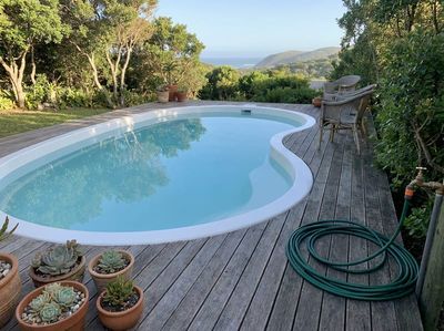 Pool Repair & Re-lining